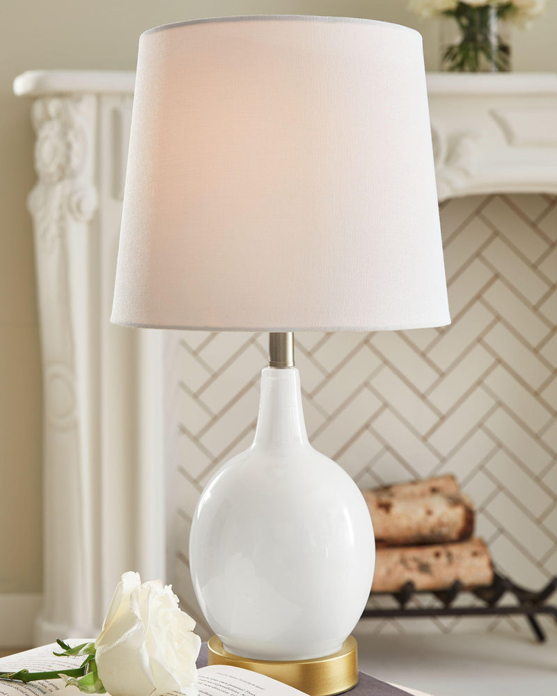 Arlomore - Glass Table Lamp (1/cn)