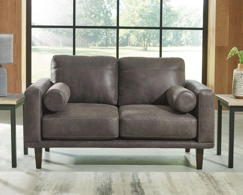 Arroyo - Loveseat