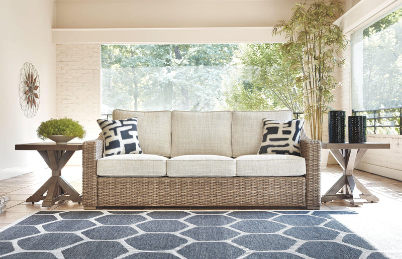 Beachcroft - Sofa With Cushion