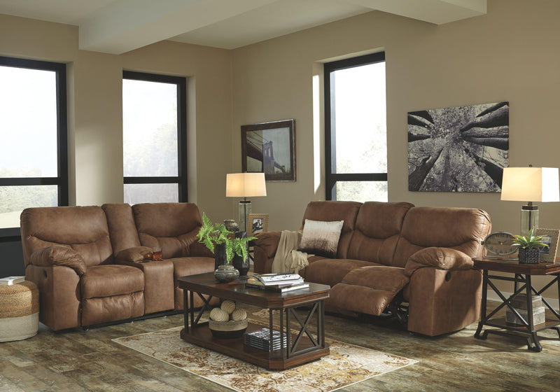 Boxberg - Dbl Rec Loveseat W/console