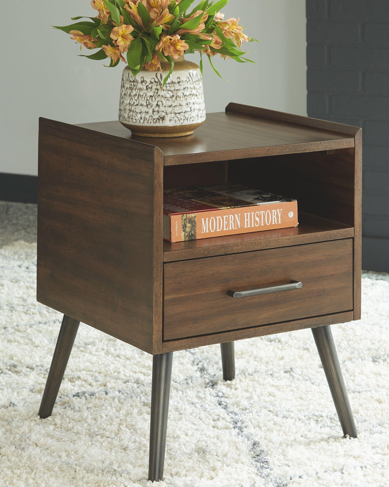 Calmoni - Square End Table