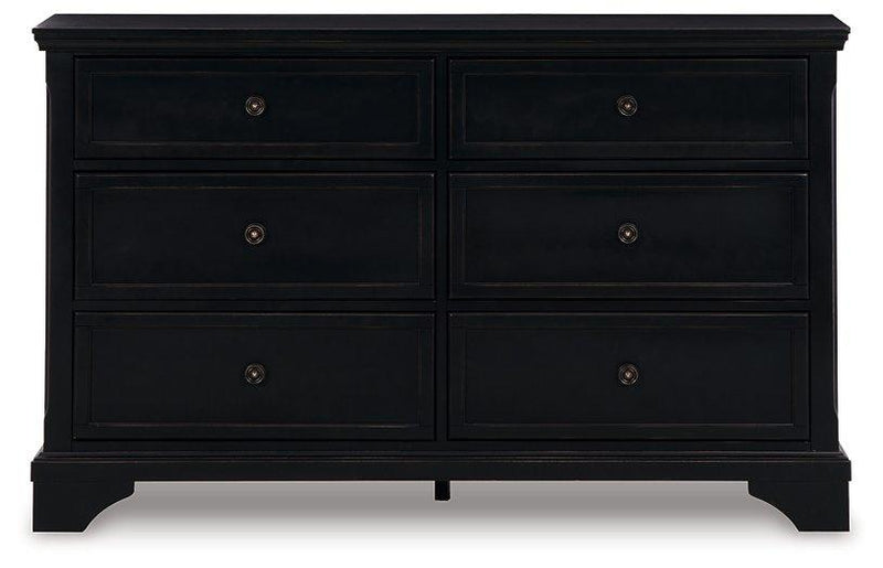 Chylanta Dresser