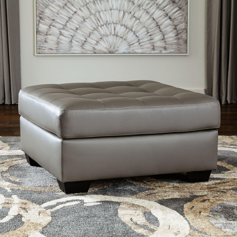 Donlen - Oversized Accent Ottoman