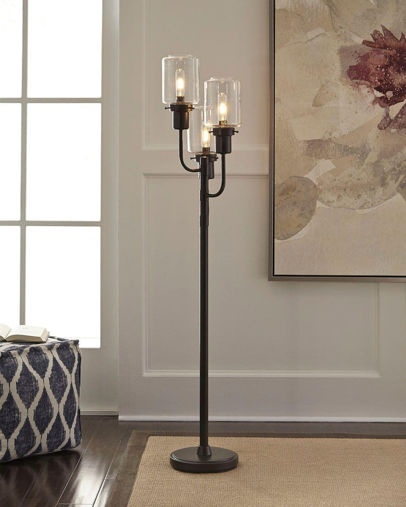 Jaak - Metal Floor Lamp (1/cn)