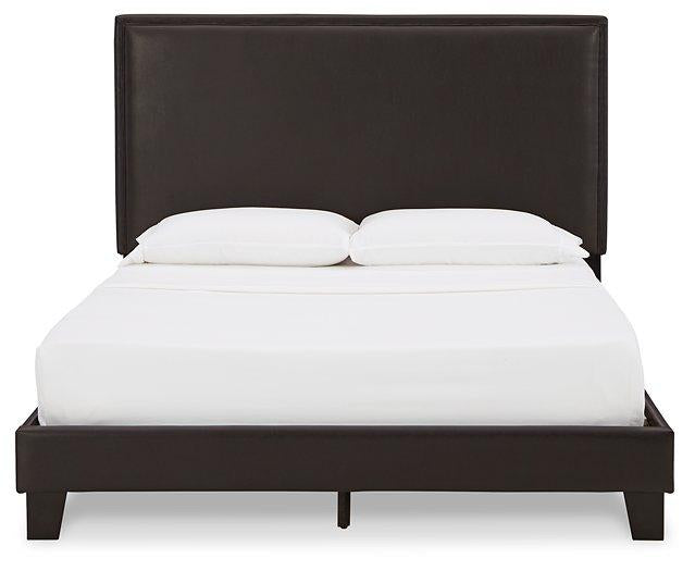 Mesling - Upholstered Bed