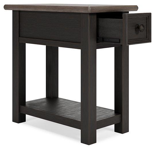 Tyler Creek 2-Piece End Table Set