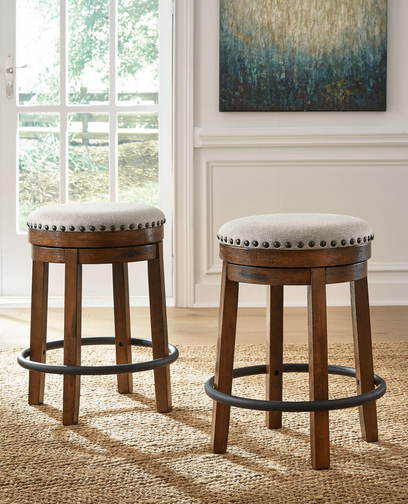 Valebeck - Uph Swivel Stool (1/cn)