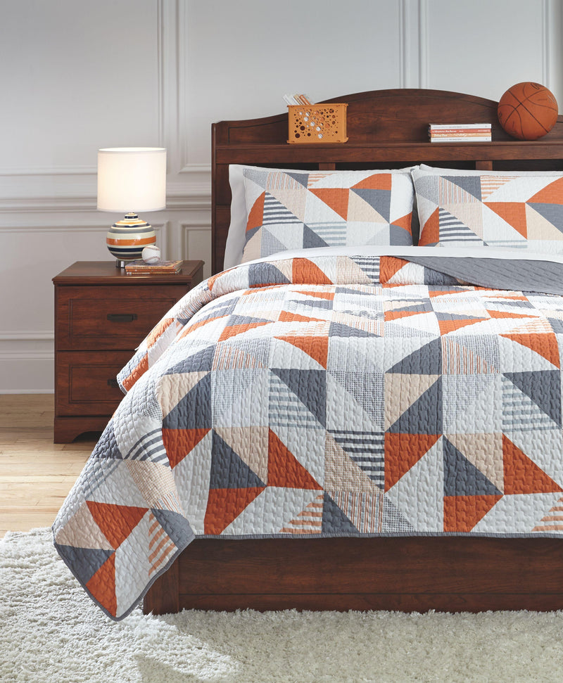 Layne - Coverlet Set