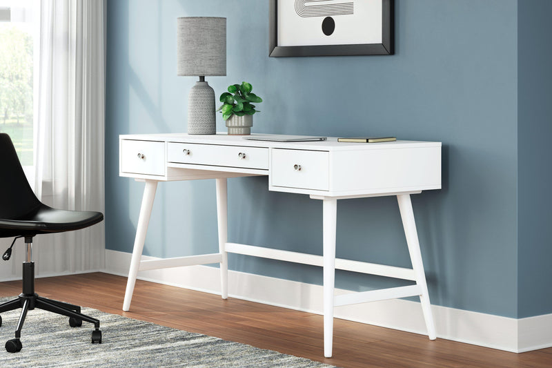 Thadamere - Home Office Desk