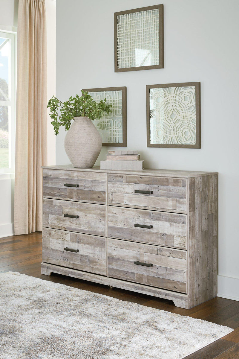 Hodanna Whitewash Dresser