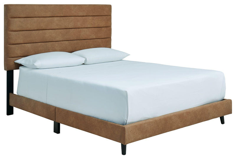 Vintasso - Upholstered Bed