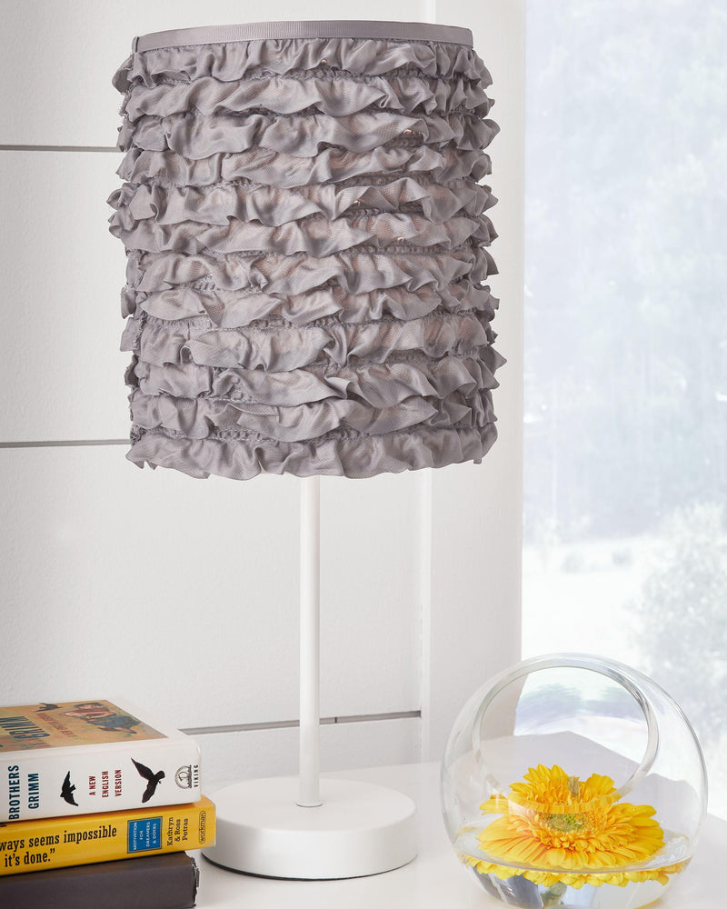 Mirette - Metal Table Lamp (1/cn)