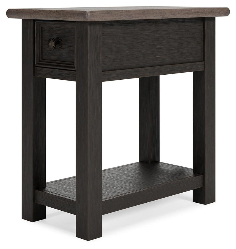 Tyler Creek - Chair Side End Table