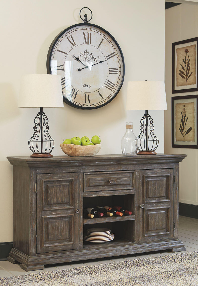 Wyndahl - Dining Room Server