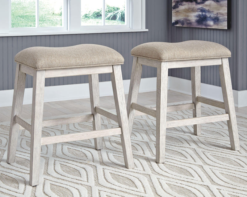 Skempton - Upholstered Stool (2/cn)