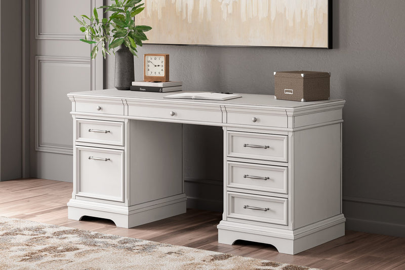 Kanwyn Credenza