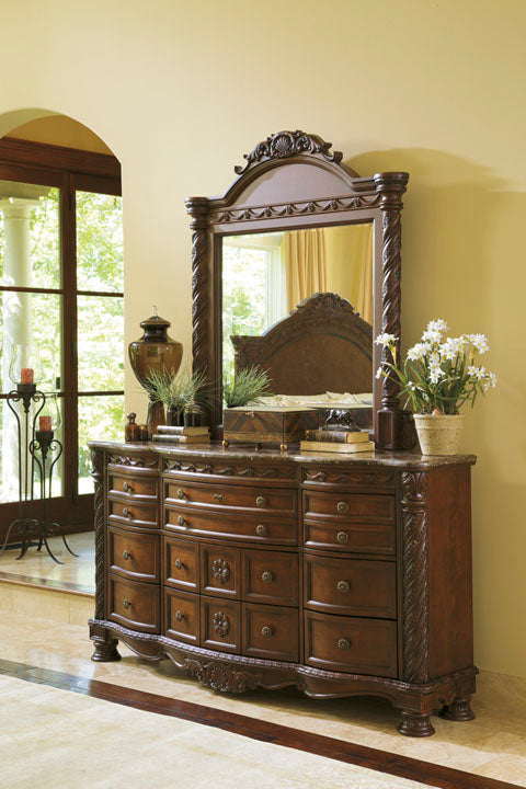 North Shore Complete King Sleigh Bedroom Set